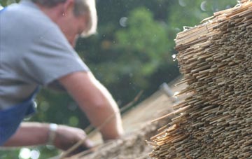 professional Stratton Audley thatchers